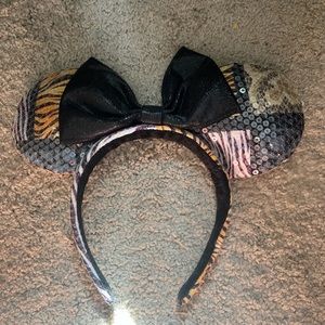 Disney Minnie Mouse Animal Kingdom Ears
